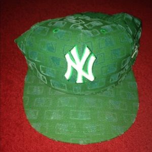 New Era NY Fitted Baseball Hat